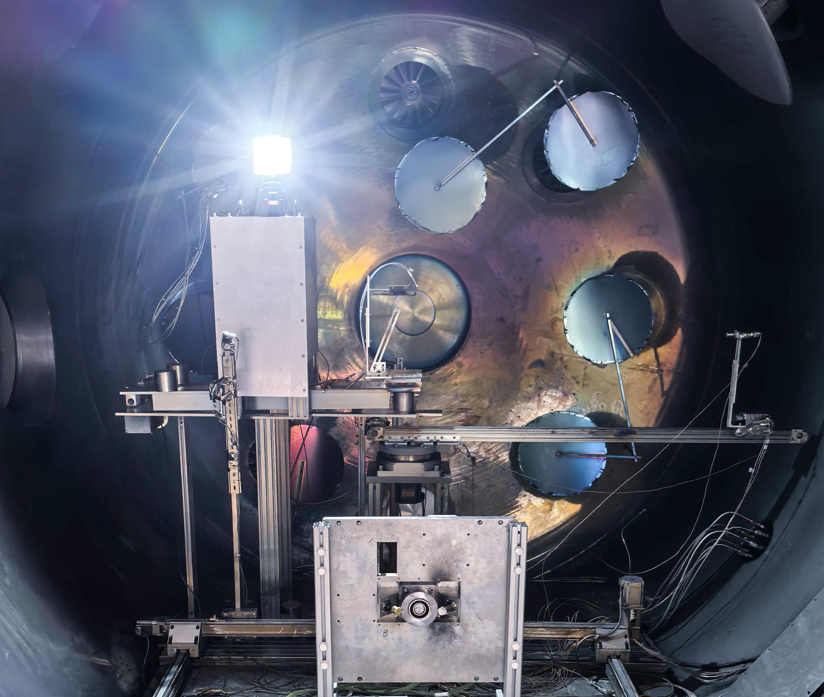 喜訊！神開投資企業(yè)：瀚氫動力衛(wèi)星霍爾電推進系統(tǒng)點火成功！(圖2)